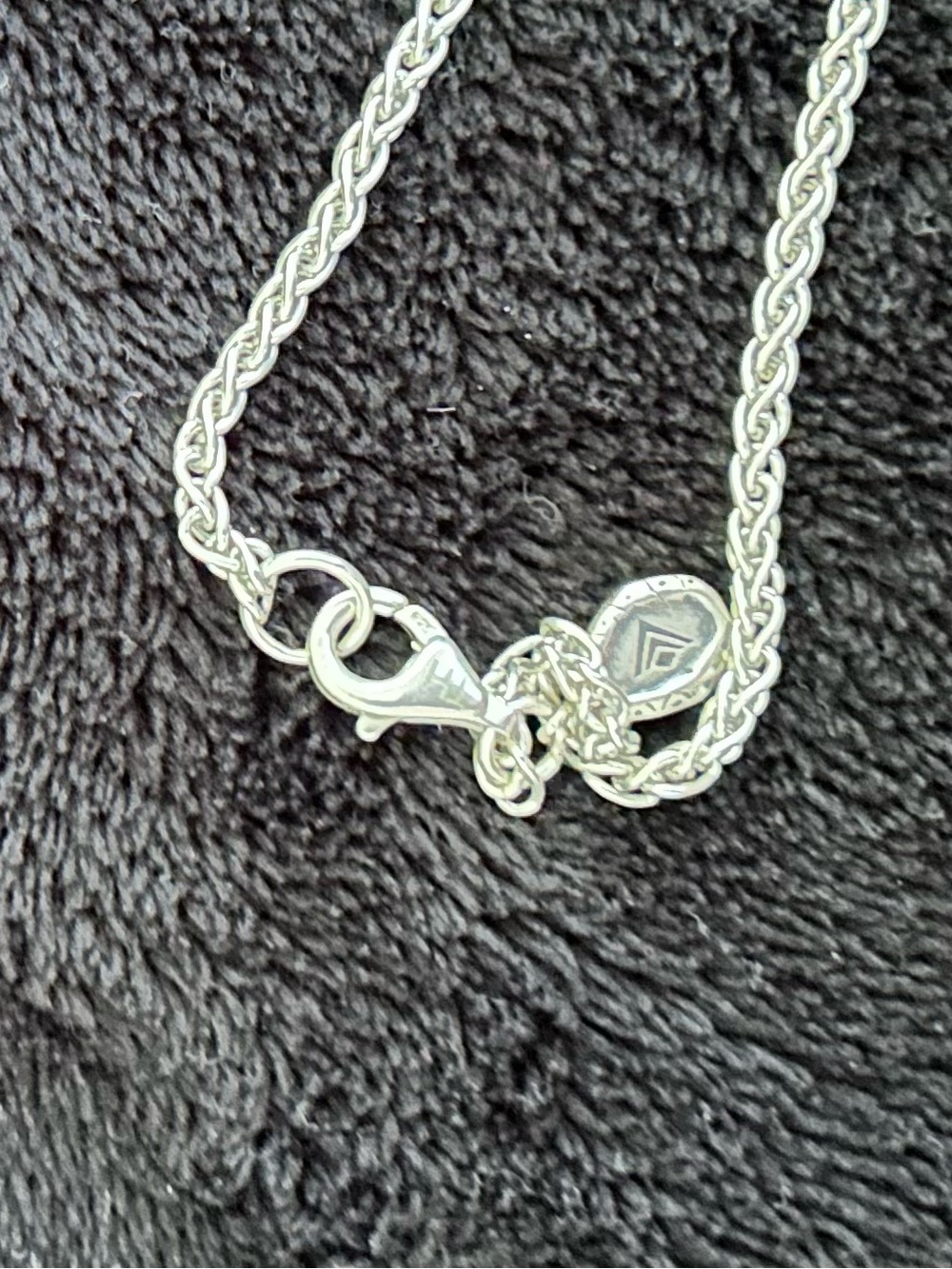 Silpada Silver Cross Pendant Necklace - Picture 3 of 4